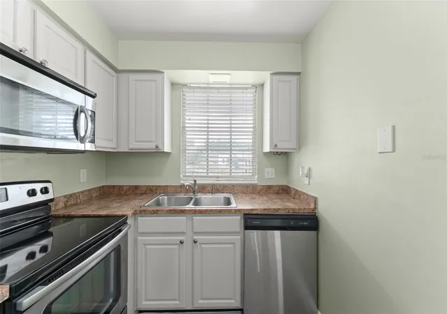 3rd image of 1250 S Denning Dr, Winter Park, FL 32789