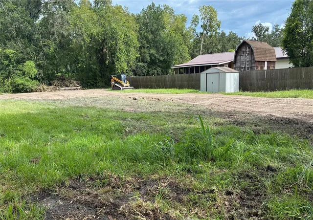 Photo 3 of Land for sale at 0 E Cherry St, Plant City, FL 33563 | MLS# TB8535745 | Listing updated on 2026-09-02