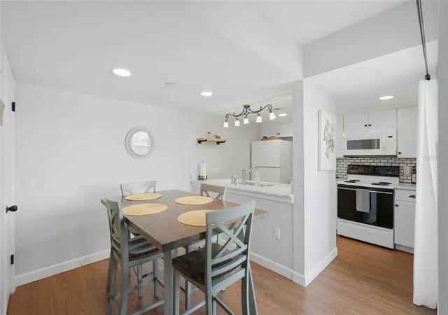 5th image of 175 Medallion Blvd #F, Madeira Beach, FL 33708 | MLS# TB8535754