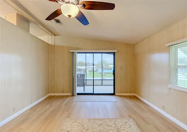 Photo 4 of Manufactured home for sale at 4919 Blanco Dr, Zephyrhills, FL 33541 | MLS# TB8535758 | Listing updated on 2026-09-12