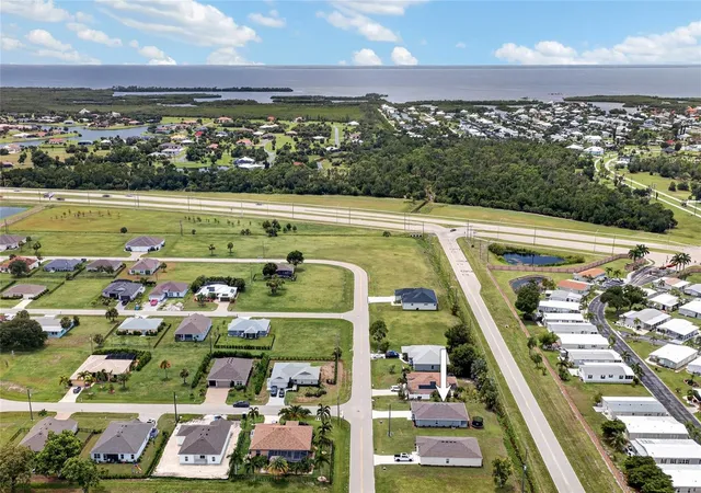 2nd image of 25138 Alicante Dr, Punta Gorda, FL 33955 | MLS# C7529198