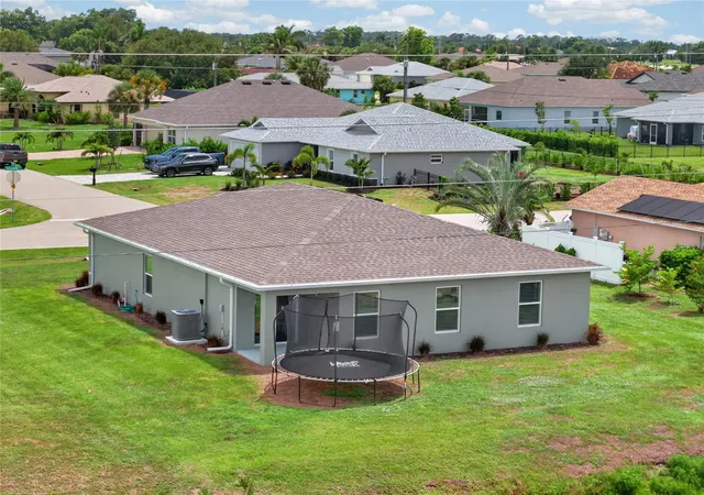 3rd image of 25138 Alicante Dr, Punta Gorda, FL 33955 | MLS# C7529198