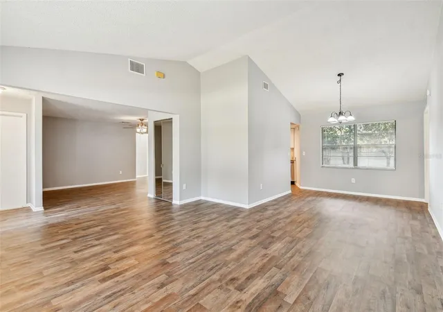 Photo 3 of Single family home for sale at 1010 Riflecrest Ave, Valrico, FL 33594 | MLS# TB8535766 | Listing updated on 2026-10-06