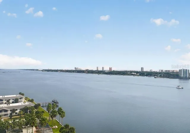 2nd image of 241 Riverside Dr #1204, Daytona Beach, FL 32117 | MLS# FC320431