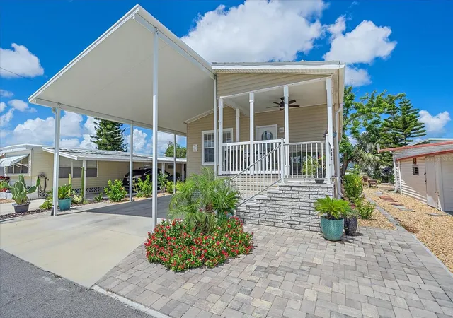 1st image of 203 Bimini Dr, Palmetto, FL 34221 | MLS# A4702050