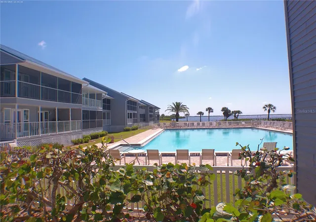 2nd image of 4410 Warren Ave #107, Port Charlotte, FL 33953 | MLS# N6145259