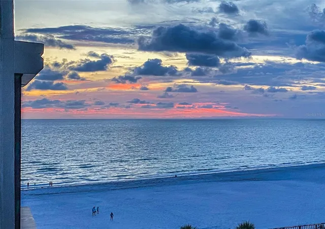 Listing Photo 4 - Condo for sale in building located at 3820 Gulf Blvd, St. Pete Beach, FL 33706 - Unit #608