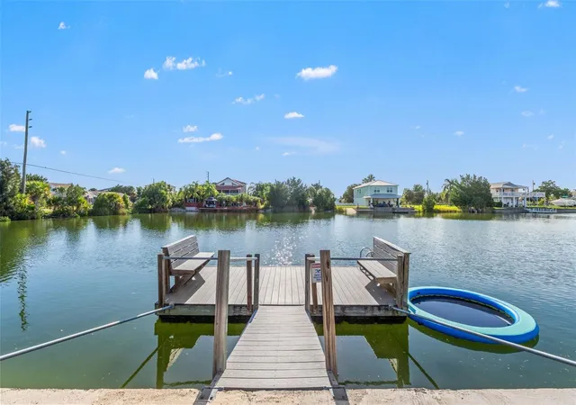 Photo 3 of Single family home for sale at 3339 Poinsettia Dr, Hernando Beach, FL 34607 | MLS# W7888253 | Listing updated on 2026-10-08