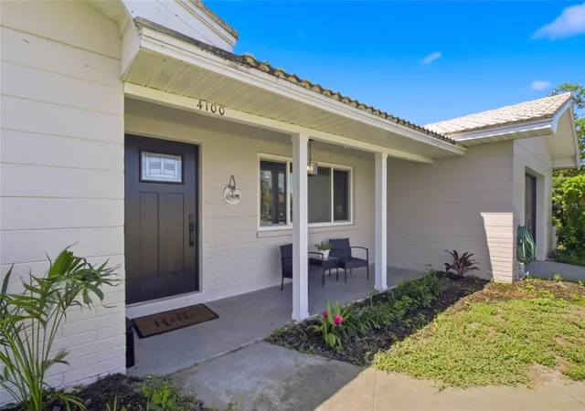 Photo 3 of Single family home for sale at 4100 18th Avenue N, Saint Petersburg, FL 33713 | MLS# TB8535795 | Listing updated on 2026-08-31