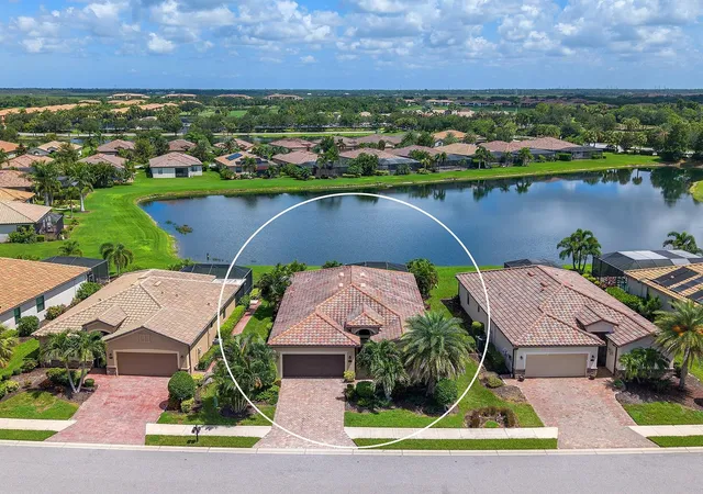 Photo 2 of Single family home for sale at 7115 Marsh View Ter, Bradenton, FL 34212 | MLS# A4702057 | Listing updated on 2026-09-27