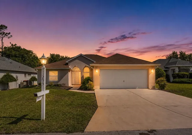 Photo 1 of Single family home for sale at 11295 Sw 73rd Circle, Ocala, FL 34476 | MLS# OM729746 | Listing updated on 2026-09-22