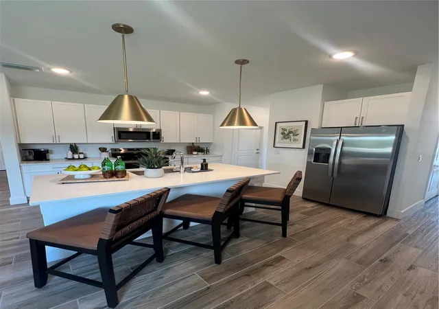 Photo 2 of Single family home for sale at 101 Elena Lavin Cir, Orlando, FL 32807 | MLS# O6430683 | Listing updated on 2026-08-05