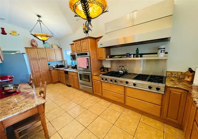 Photo 3 of Single family home for sale at 807 Neptune Rd, Kissimmee, FL 34744 | MLS# S5155014 | Listing updated on 2026-10-07