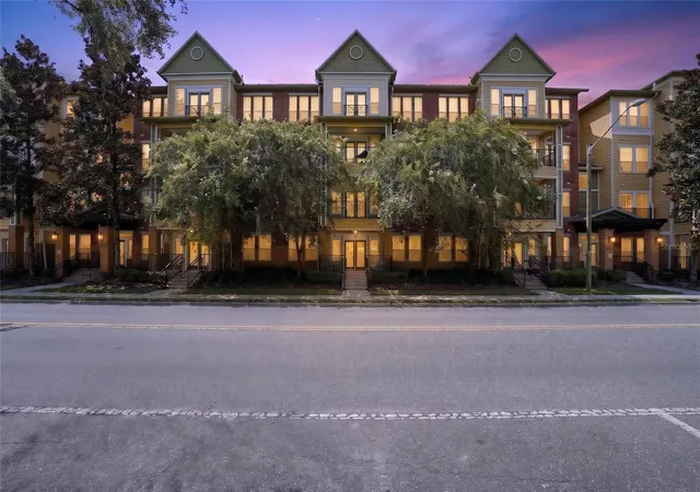 2nd image of 1185 Sw 9th Rd #409, Gainesville, FL 32601 | MLS# GC542474