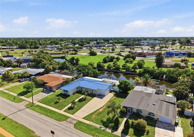 Photo 3 of Single family home for sale at 181 Duxbury Ave, Port Charlotte, FL 33952 | MLS# A4702063 | Listing updated on 2026-09-14