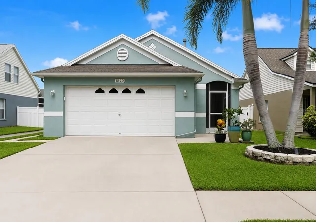 Photo 1 of Single family home for sale at 8620 Persea Ct, Trinity, FL 34655 | MLS# W7888255 | Listing updated on 2026-08-08