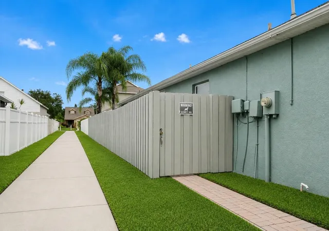 Photo 3 of Single family home for sale at 8620 Persea Ct, Trinity, FL 34655 | MLS# W7888255 | Listing updated on 2026-08-08