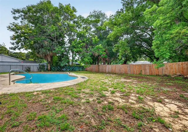 3rd image of 1877 Wayside Dr, Orlando, FL 32818 | MLS# O6430697