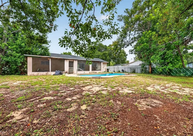 4th image of 1877 Wayside Dr, Orlando, FL 32818 | MLS# O6430697