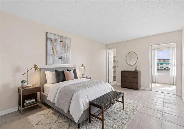 4th image of 5925 Shore Blvd S #302, Gulfport, FL 33707 | MLS# TB8535845