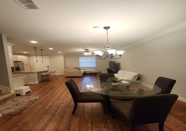 Photo 3 of Townhouse for sale at 10052 Eagle Crk Ctr Blvd, Orlando, FL 32832 | MLS# O6430711 | Listing updated on 2026-08-06