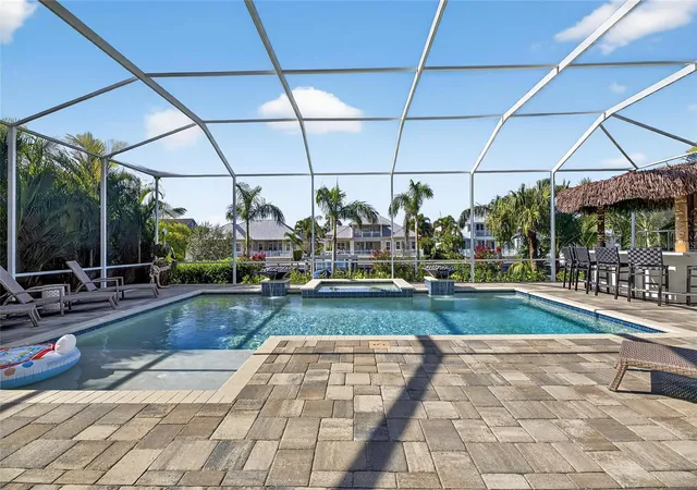 2nd image of 998 Signet Dr, Apollo Beach, FL 33572 | MLS# TB8535849