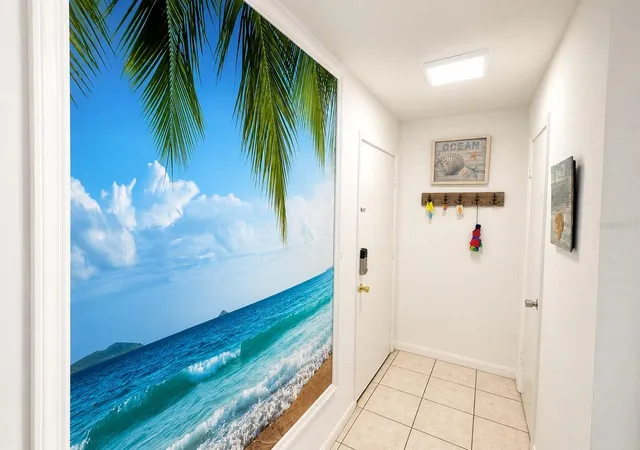 5th image of 3730 42Nd Wy S, ST PETERSBURG, FL 33711