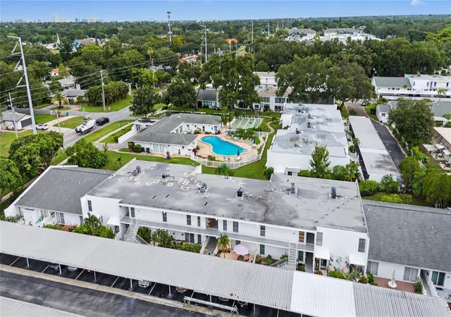 2nd image of 1655 S Highland Ave, CLEARWATER, FL 33756