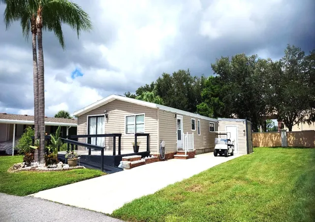 Photo 2 of Manufactured home for sale at 2100 Kings Hwy #956A, Port Charlotte, FL 33980 | MLS# C7529209 | Listing updated on 2026-10-05