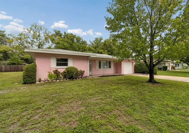 Photo 1 of Sale Pending at 808 Woodley Rd, Clearwater, FL 33764 | MLS# TB8535862 | Listing updated on 2026-09-16