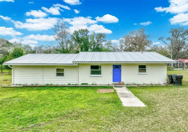 1st image of 420 N Court St, Bronson, FL 32621 | MLS# GC542479
