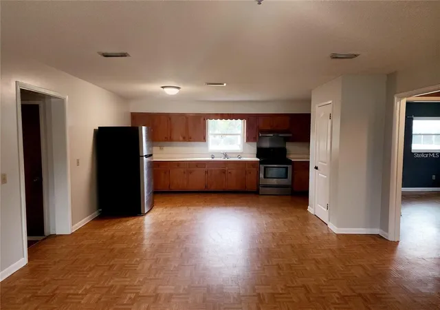 4th image of 420 N Court St, Bronson, FL 32621 | MLS# GC542479