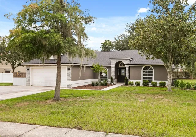 Photo 1 of Single family home for sale at 13031 Scottish Pine Ln, Clermont, FL 34711 | MLS# O6430738 | Listing updated on 2026-09-04