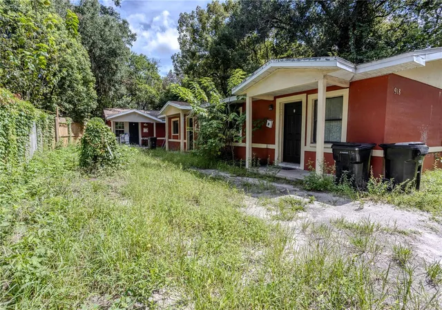 1st image of 918 Nw 4th Pl, Gainesville, FL 32601 | MLS# GC542483