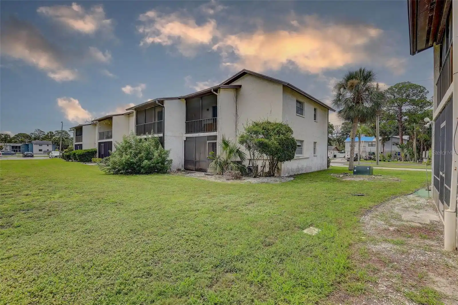 Listing Photo 2 - Condo for sale in 8440 Old Post Rd located at 8440 Old Post Rd, PORT RICHEY, FL 34668 - Unit #104