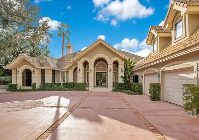 Photo 3 of Single family home for sale at 5524 Worsham Ct, Windermere, FL 34786 | MLS# O6430755 | Listing updated on 2026-08-06