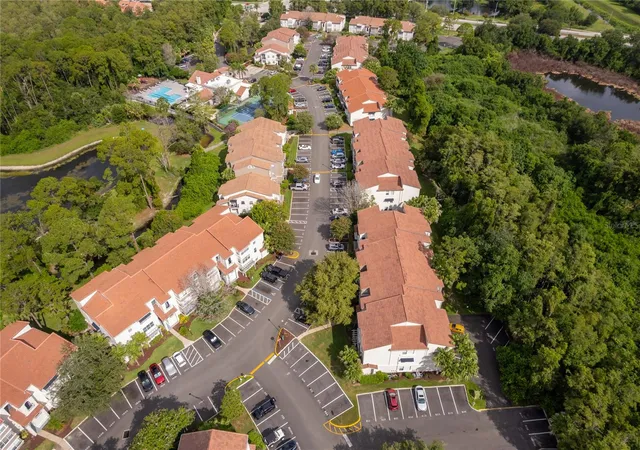 Photo 3 of Condo for sale at 5124 Conroy Rd #26, Orlando, FL 32811 | MLS# O6430757 | Listing updated on 2026-08-12