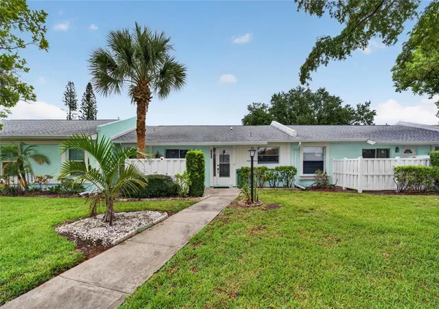 1st image of 3603 41st St W #3603, Bradenton, FL 34205 | MLS# A4702076