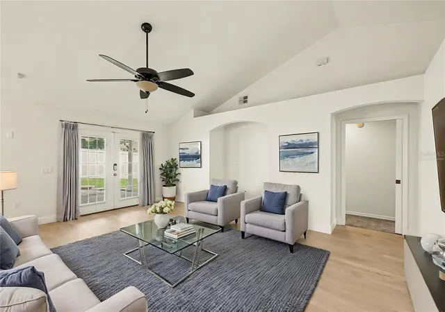 Photo 1 of Sale Pending at 7231 Remington Oaks Dr, Lakeland, FL 33810 | MLS# TB8535897 | Listing updated on 2026-10-07