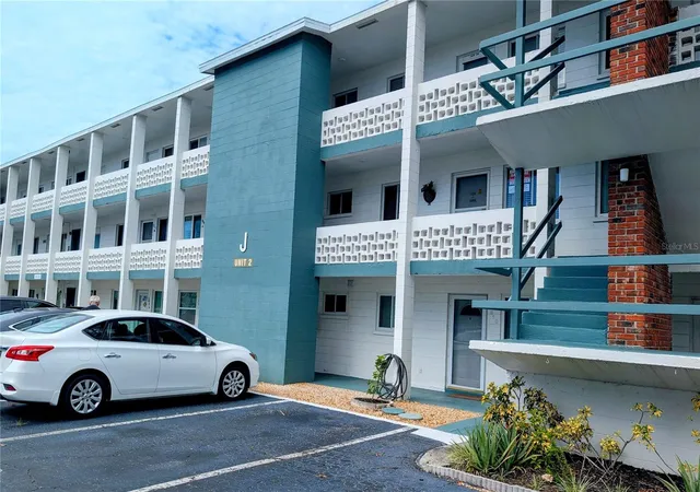 Photo 1 of Condo for sale at 5864 Welcome Rd #J-26, Bradenton, FL 34207 | MLS# A4702080 | Listing updated on 2026-10-05
