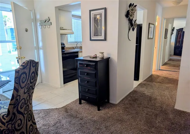 Listing Photo 5 - Condo for sale in building located at 5864 Welcome Rd, BRADENTON, FL 34207 - Unit #J-26
