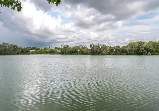 2nd image of 5667 Water Oak Ln, Mulberry, FL 33860 | MLS# L4964026