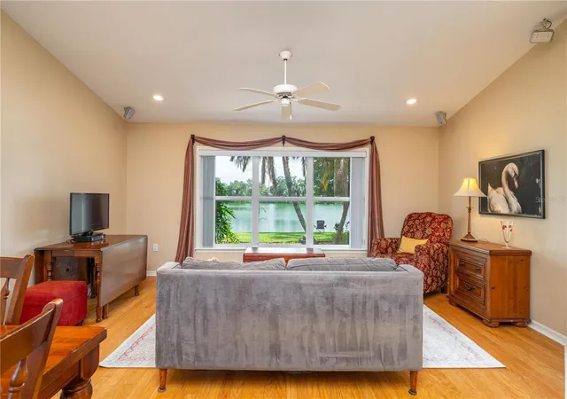 Photo 3 of Single family home for sale at 5667 Water Oak Ln, Mulberry, FL 33860 | MLS# L4964026 | Listing updated on 2026-09-22