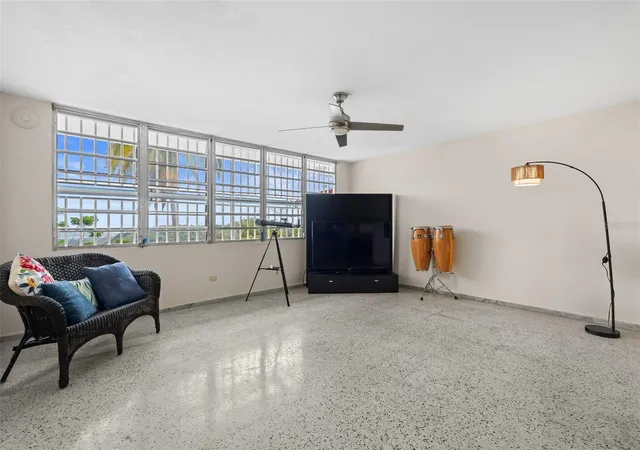 Photo 4 of Sale Pending at Carr 853 Km Hm 62 Hidalgo St, Carolina, PR 00987 | MLS# PR9123200 | Listing updated on 2026-08-20