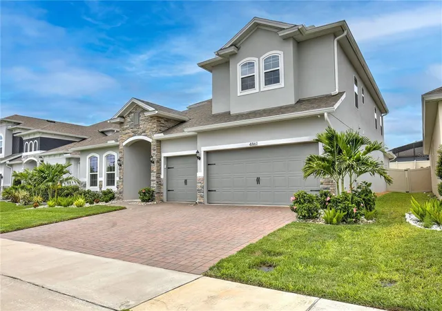 Photo 3 of Single family home for sale at 4861 Cragmere Loop, Clermont, FL 34711 | MLS# O6430769 | Listing updated on 2026-08-09