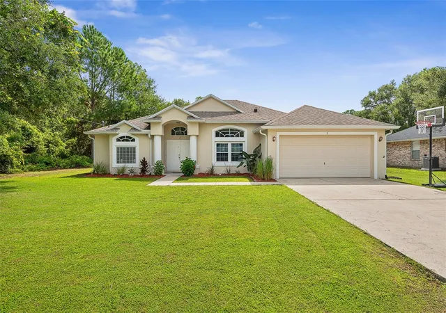Photo 1 of Single family home for sale at 3 Russman Ln, Palm Coast, FL 32164 | MLS# FC320446 | Listing updated on 2026-08-14