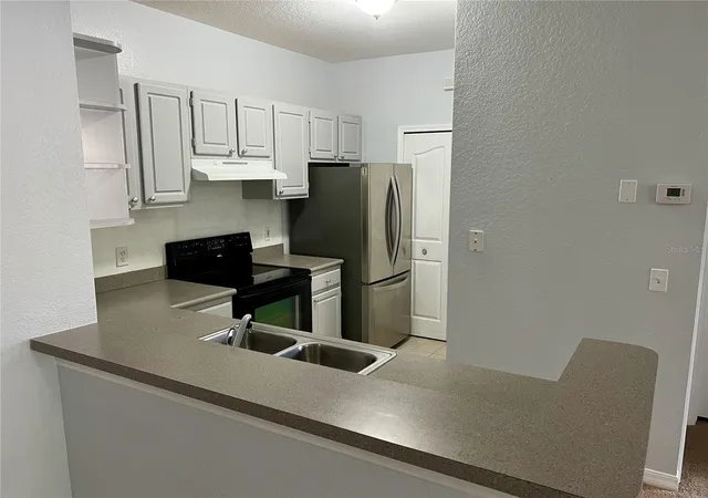Photo 3 of Condo for sale at 1100 Lake Shadow Cir #2103, Maitland, FL 32751 | MLS# O6430784 | Listing updated on 2026-08-05