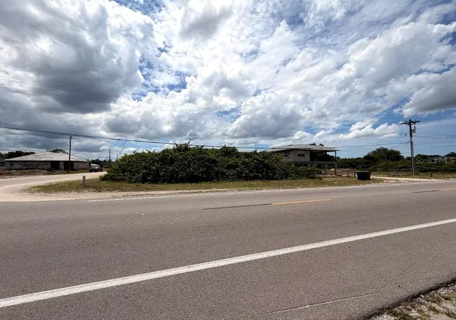 4th image of 3601 23rd Street SW, Lehigh Acres, FL 33976 | MLS# L4964028