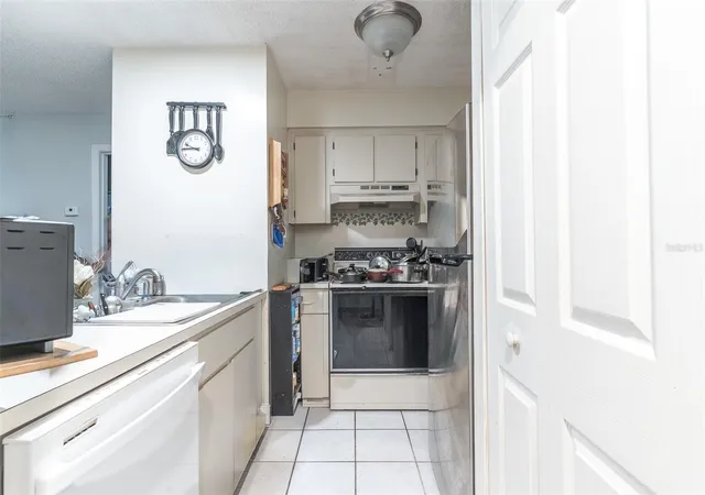 3rd image of 6085 Topher Trl, MULBERRY, FL 33860