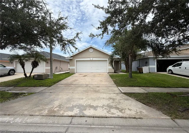 Photo 1 of Sale Pending at 2413 Ruddenstone Way, Kissimmee, FL 34744 | MLS# TB8535943 | Listing updated on 2026-09-04